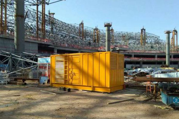 和静发电机出租如何判断空气滤清器是否需要更换？
