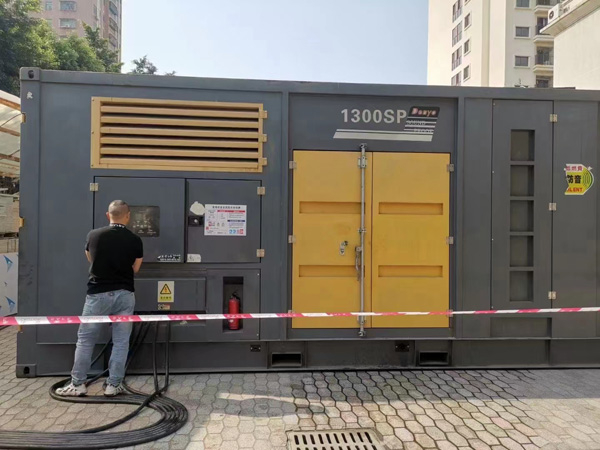和静延长空气滤清器使用寿命的注意事项